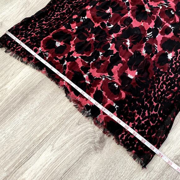 Talbots red and black floral-print Viscose Scarf, shawl, wrap with Fringe - Picture 11 of 11